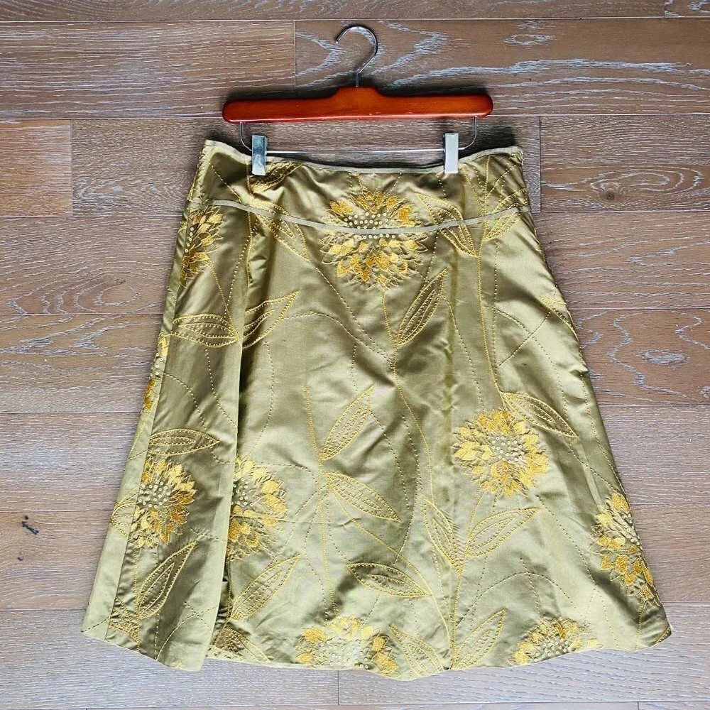 Liz Claiborne Silk Embroidered Skirt | Green | 12.